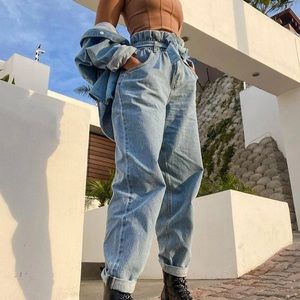 can’t tie me down high rise mom jeans size 3